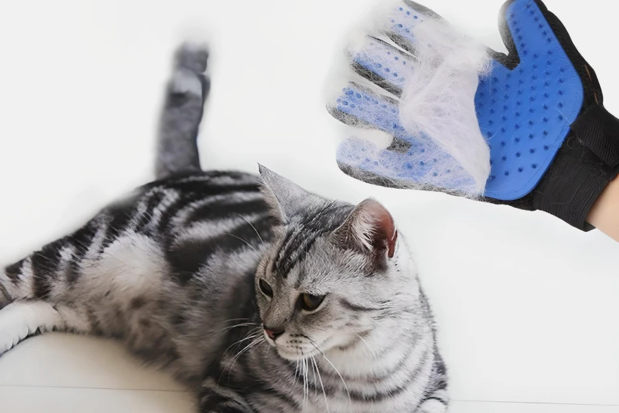 Gentle Pet Grooming Mitt