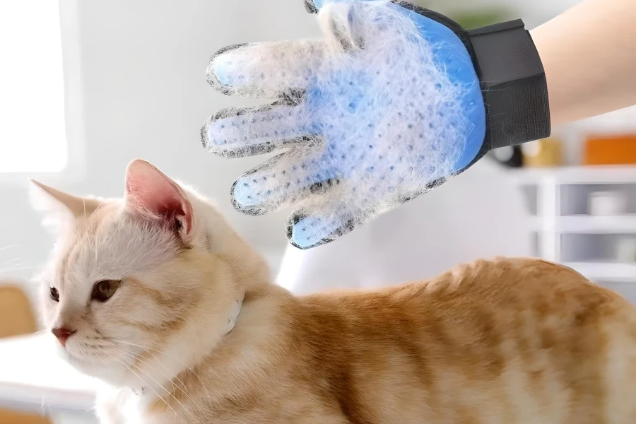 Gentle Pet Grooming Mitt